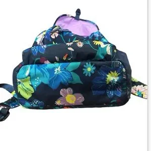 Vera Bradley | Bags | Vera Bradley Lighten Up Daytripper  display picture 1